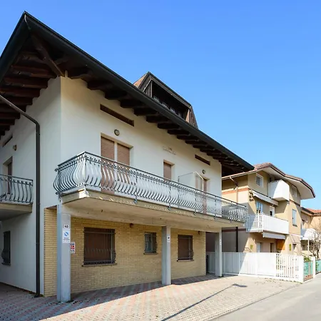 Guglielmo E Anna-4 By Interhome Apartment *