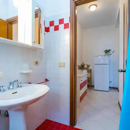 Apartment Guglielmo E Anna-4 By Interhome Lignano Sabbiadoro
