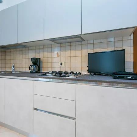 Guglielmo E Anna-4 By Interhome Lignano Sabbiadoro