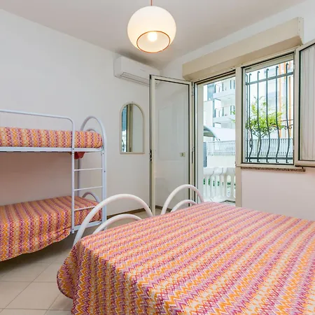 Guglielmo E Anna-4 By Interhome *